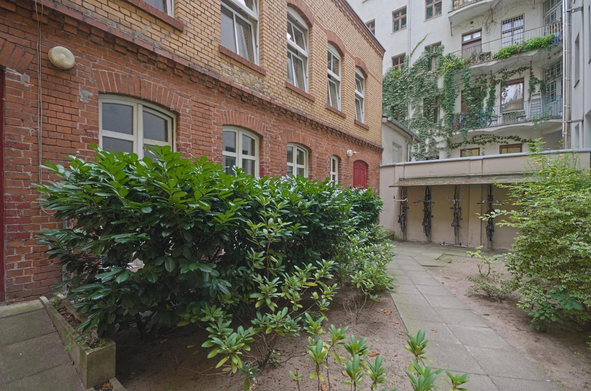 Quiet Courtyard Apartment Berlin Exterior foto