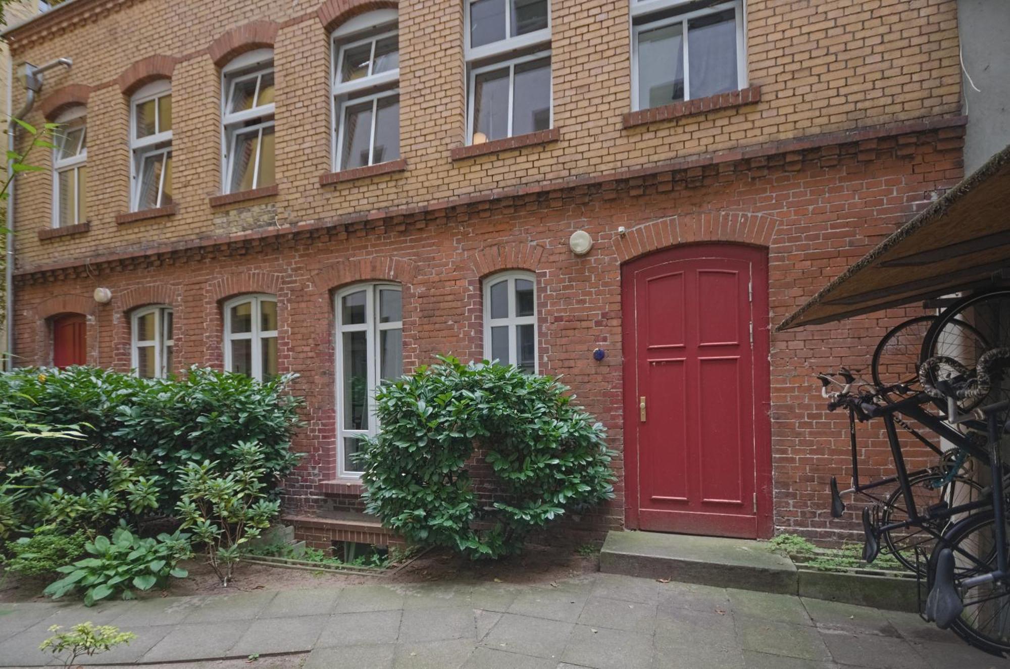 Quiet Courtyard Apartment Berlin Exterior foto